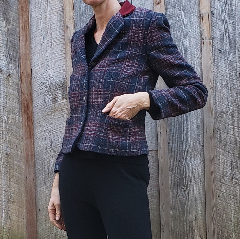 Last chance VTG Wool plaid Blazer - Picture 3 of 14